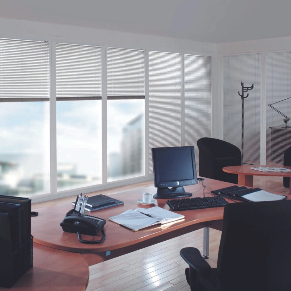 ofis-bro-perde-mkkl8-20250402-202849 evren perde Ofis Büro Perde MKKL8 - Görsel 1