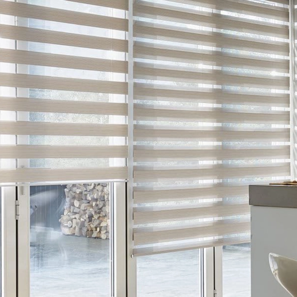 store-original-twist-luxaflex-annecy-interieur-littoz evren perde Twist Luxaflex Zebra Perde - Görsel 1
